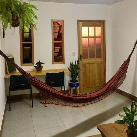 Casinha Aconchegante No Centro De Bonito I Tv, Ar-Condicionado, Bicicletas, Rede, Cozinha E Wi-Fi 20Mb Villa Kültér fotó