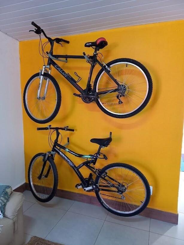 Casinha Aconchegante No Centro De Bonito I Tv, Ar-Condicionado, Bicicletas, Rede, Cozinha E Wi-Fi 20Mb Villa Kültér fotó